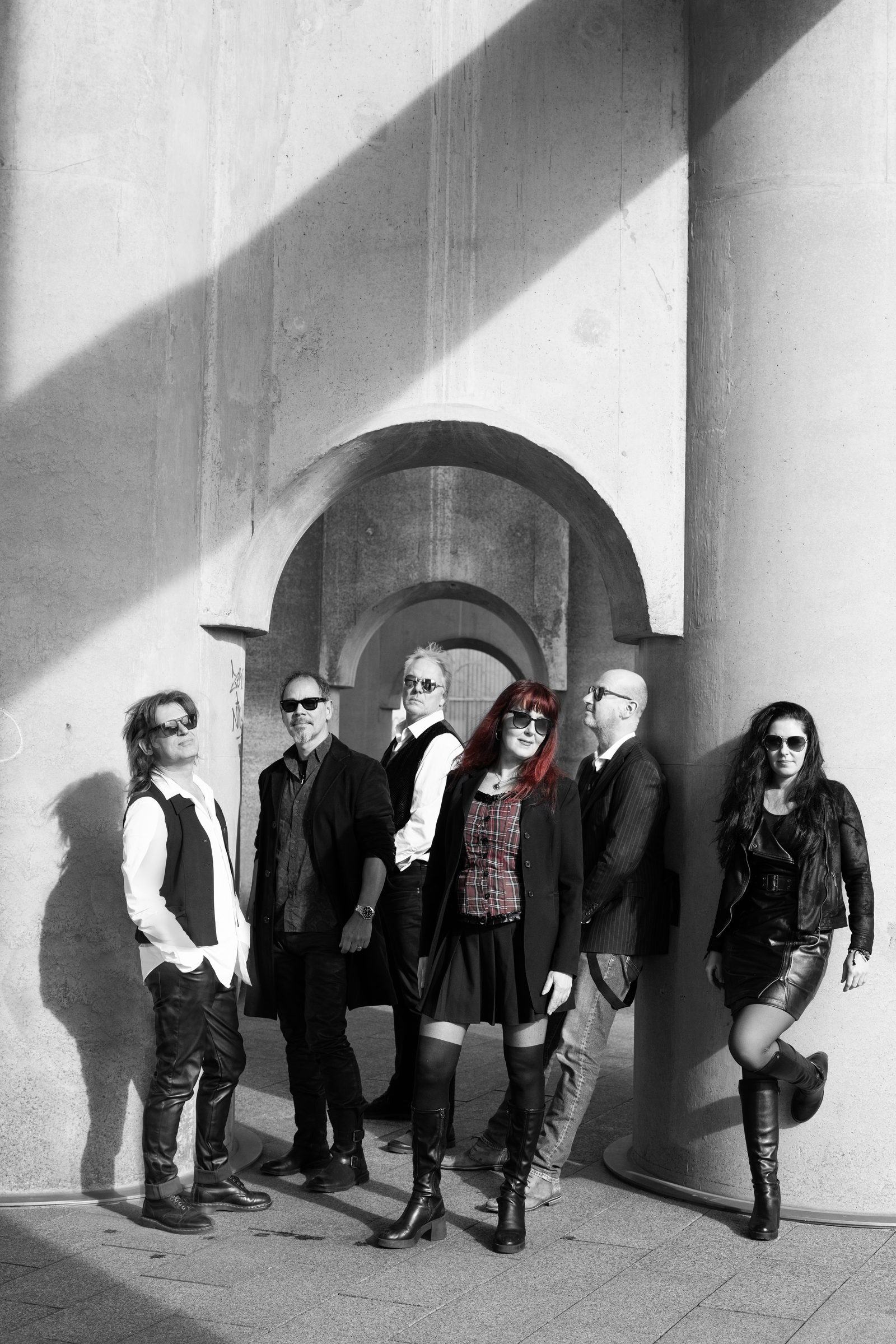 The 80's Division, 80s coverband from the Netherlands, performing live on stage